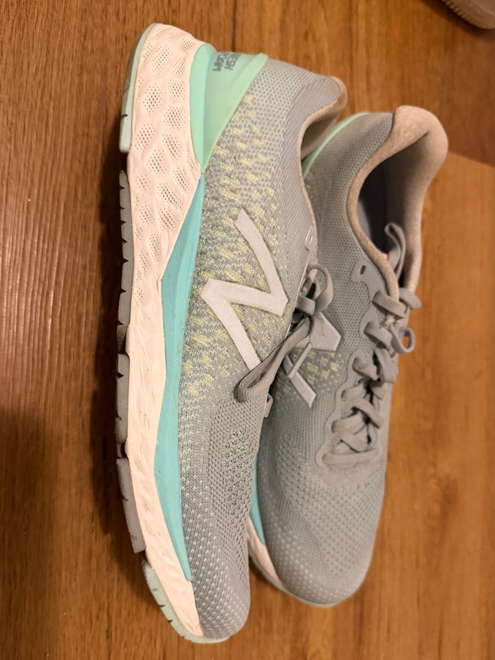 New Balance fresh foam Women's Gray & Mint Athletic Running Shoes